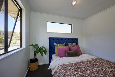 Photo of property in 37a Kotare Place, South Bay, Kaikoura, 7300