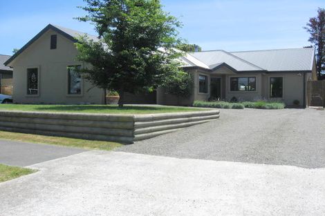 Photo of property in 5 Vista Drive, Feilding, 4702