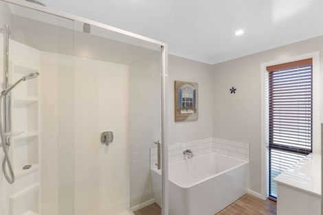 Photo of property in 37 Roxburgh Place, Tinwald, Ashburton, 7700