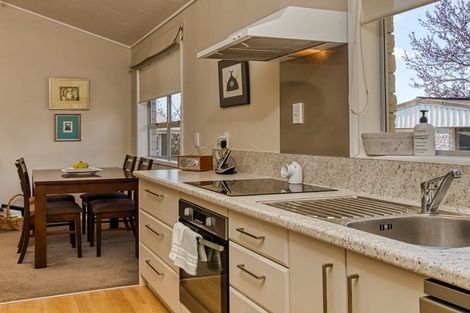 Photo of property in 13 Everest Avenue, Havelock North, 4130