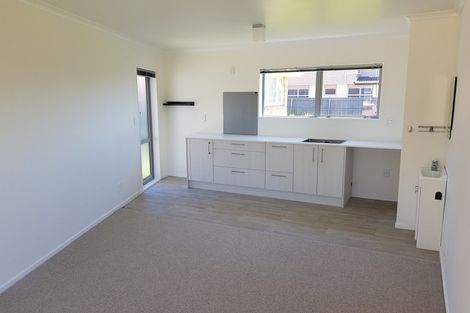 Photo of property in 55 Kenderdine Road, Papatoetoe, Auckland, 2025