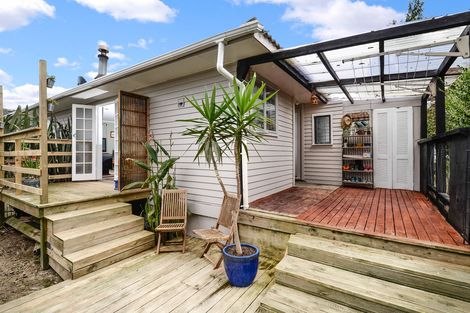 Photo of property in 49a Helena Street, Massey, Auckland, 0614