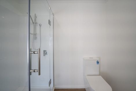 Photo of property in 2/4 Marama Street, Castor Bay, Auckland, 0620