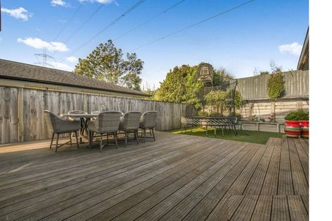 Photo of property in 153 Harbourside Drive, Karaka, Papakura, 2113