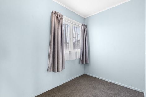 Photo of property in 6 Hughson Street, Waitara, 4320