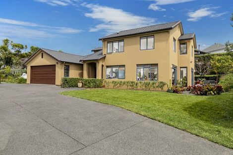 Photo of property in 6 Grassfield Place, Waimauku, 0812