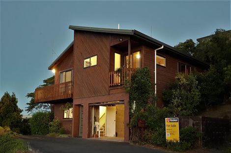 Photo of property in 26 Bay View Road, Cable Bay, 0420