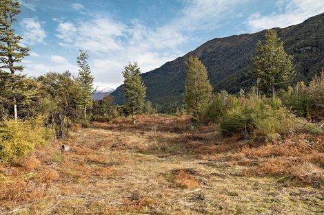 Photo of property in 19 Haast Eagle Road, Mount Creighton, 9371