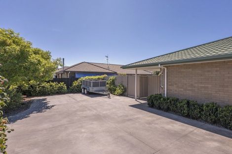 Photo of property in 42 Welsford Street, Woodend, 7610