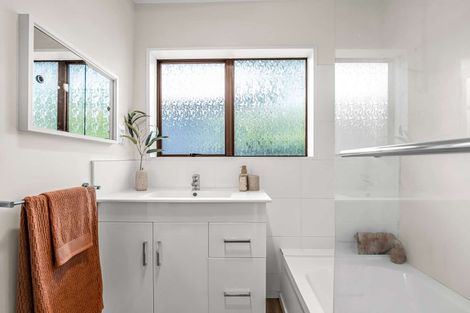 Photo of property in 146b Ngatai Road, Otumoetai, Tauranga, 3110