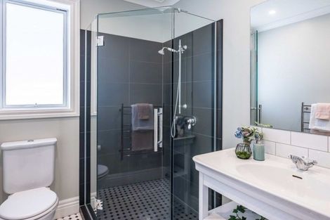 Photo of property in 51 Tinakori Road, Thorndon, Wellington, 6011