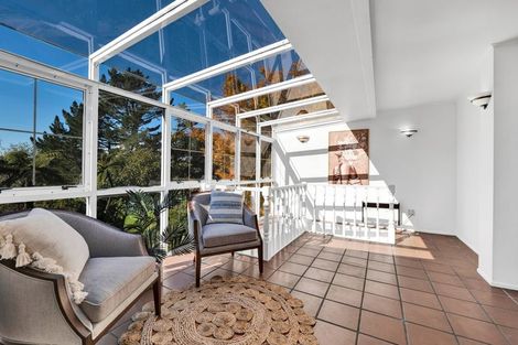 Photo of property in 27 Saxton Road, Upper Vogeltown, New Plymouth, 4310