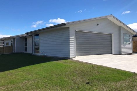 Photo of property in 1 Dunkeld Drive, Papamoa, 3118