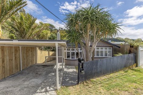 Photo of property in 42a Rhine Street, Island Bay, Wellington, 6023