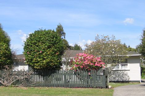 Photo of property in 4 Totaravale Street, Pukehangi, Rotorua, 3015