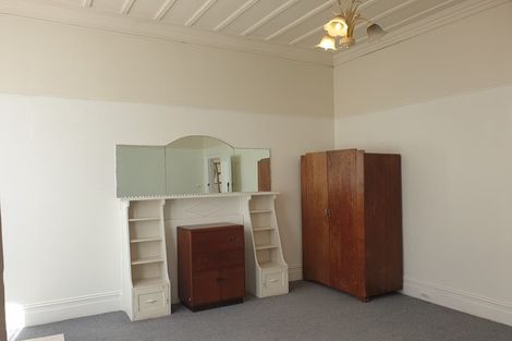 Photo of property in 18 Portland Crescent, Thorndon, Wellington, 6011