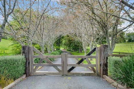 Photo of property in 679 Runciman Road, Runciman, Drury, 2578