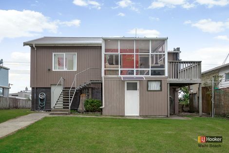 Photo of property in 18 Dillon Street, Waihi Beach, 3611