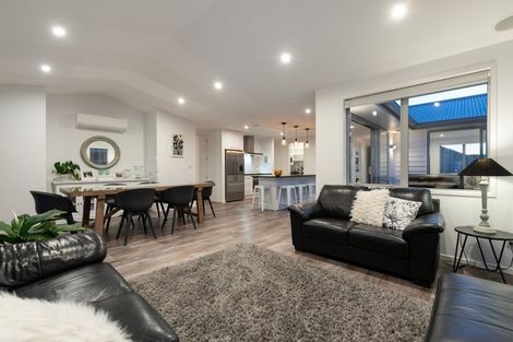 Photo of property in 138 Puhirake Crescent, Pyes Pa, Tauranga, 3112