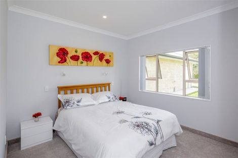 Photo of property in 85 Waikawa Beach Road, Manakau, Levin, 5573
