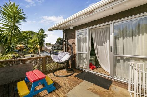 Photo of property in 5 Dorendia Place, Clendon Park, Auckland, 2103