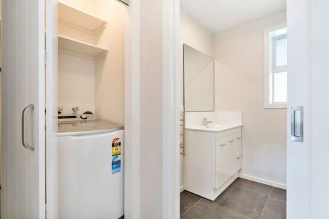 Photo of property in 53 Manor Place, Dunedin Central, Dunedin, 9016