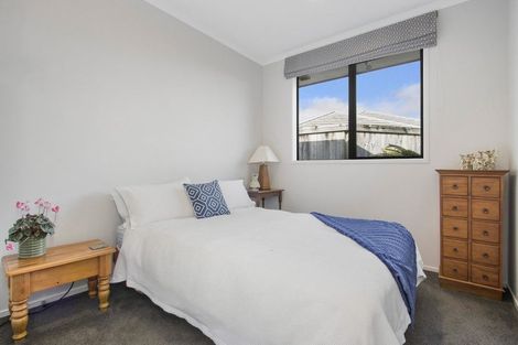 Photo of property in 70 Margaret Drive, Omokoroa, 3114