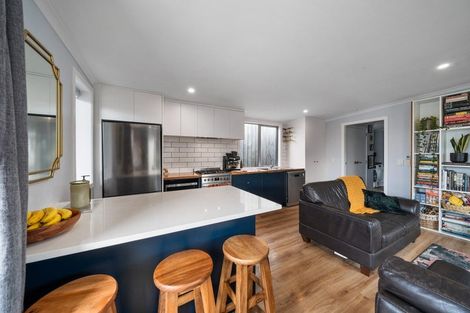 Photo of property in 17b Tuki Street, Titahi Bay, Porirua, 5022