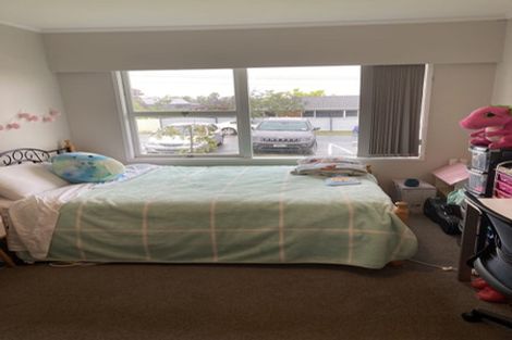 Photo of property in 2/3 Stanley Avenue, Milford, Auckland, 0620