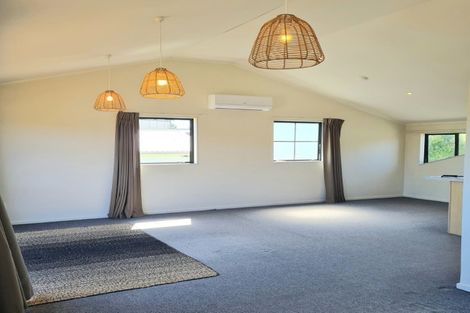 Photo of property in 24 Morere Street, Titahi Bay, Porirua, 5022