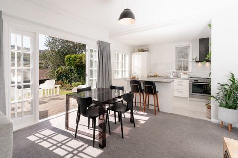 Photo of property in 374 Karori Road, Karori, Wellington, 6012