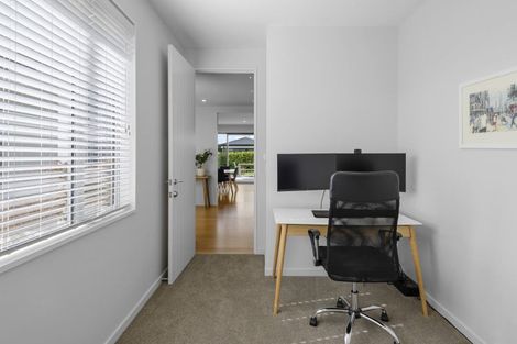 Photo of property in 6 Provincial Road, Halswell, Christchurch, 8025