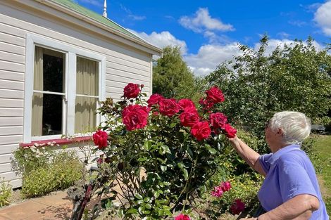 Photo of property in 5584 Kurow Duntroon Road, Kurow, 9498