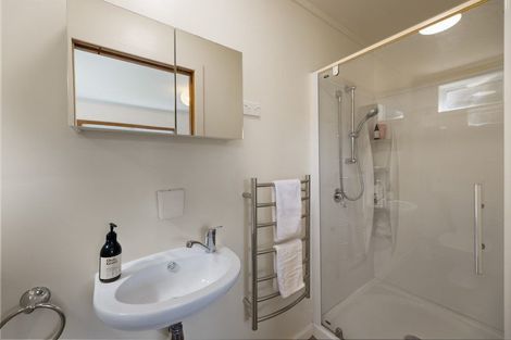 Photo of property in 74 Hocken Street, Kenmure, Dunedin, 9011