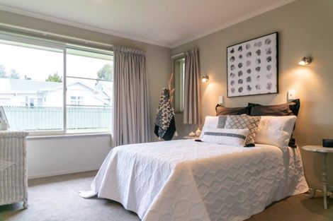 Photo of property in 55 Williams Street, Cambridge, 3434