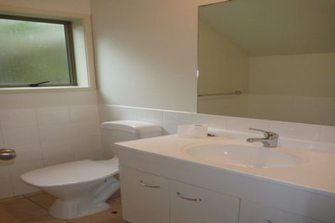 Photo of property in 41 Tiri Tiri Road, Birkdale, Auckland, 0626