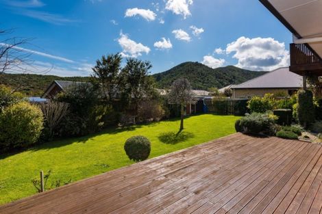 Photo of property in 7 Glentui Place, Waikawa, Picton, 7220
