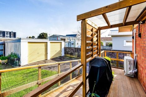 Photo of property in 10a Vogel Street, Fitzroy, New Plymouth, 4312