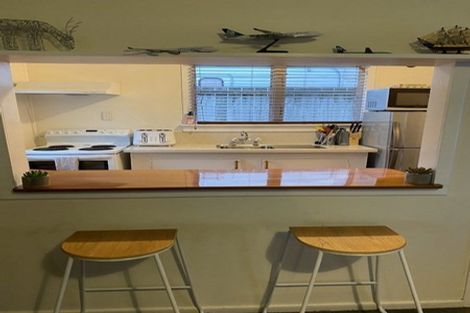 Photo of property in 1289a Whangaparaoa Road, Army Bay, Whangaparaoa, 0930