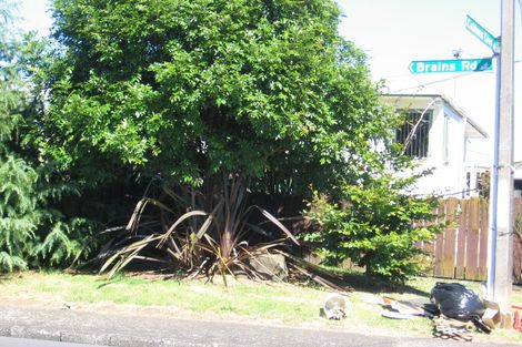 Photo of property in 40 Brains Road, Kelston, Auckland, 0602