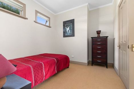 Photo of property in 5/2 Georgia Terrace, Albany, Auckland, 0632