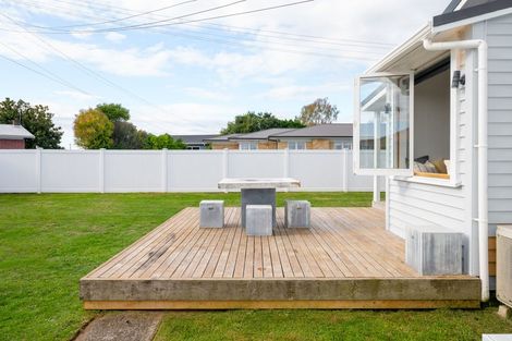 Photo of property in 30 Storey Avenue, Forest Lake, Hamilton, 3200