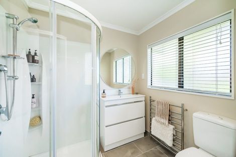 Photo of property in 84 Langdale Avenue, Paraparaumu, 5032