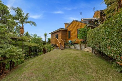 Photo of property in 433 East Coast Road, Mairangi Bay, Auckland, 0630