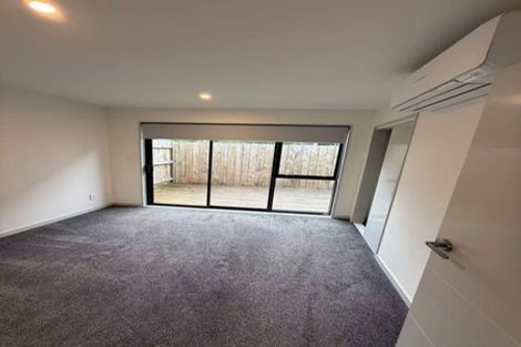 Photo of property in 9/218 Rosebank Road, Avondale, Auckland, 1026