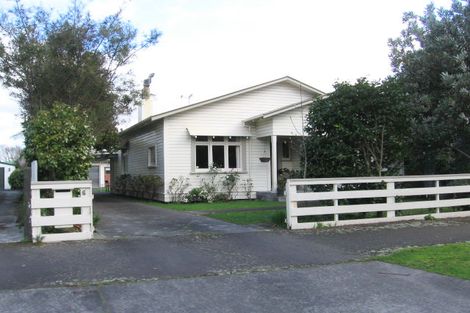 Photo of property in 6 Mere Mere Avenue, Palmerston North, 4414