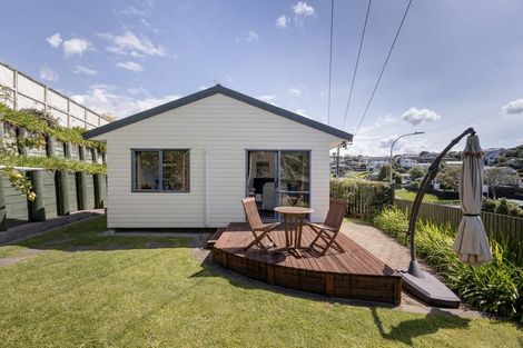 Photo of property in 6 Poike Road, Hairini, Tauranga, 3112