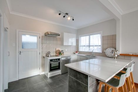 Photo of property in 282 Kennedy Road, Onekawa, Napier, 4110