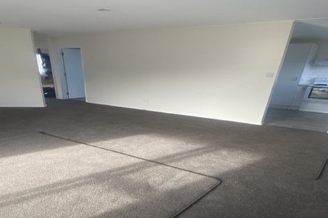 Photo of property in 15 South Avenue, Kaukapakapa, 0871