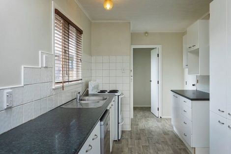 Photo of property in 21 Waitaki Street, Henderson, Auckland, 0612